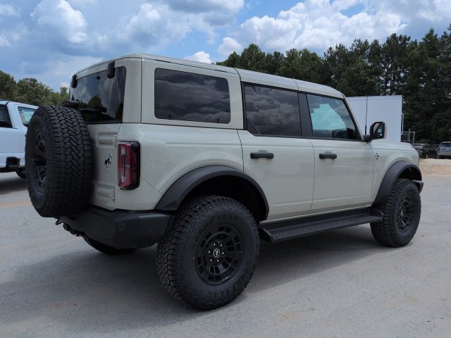 New 2026 Ford Bronco Outer Banks w/ Sasquatch Package AWD/4WD image 4
