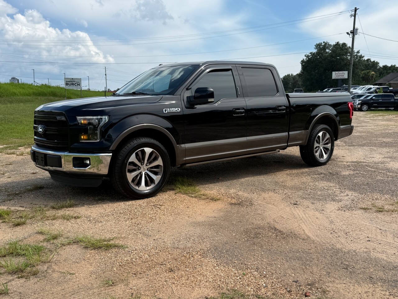 Used 2016 Ford F150 King Ranch w/ Equipment Group 601A Luxury RWD image 1