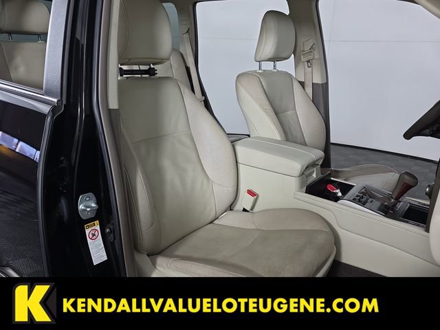 Used 2014 Lexus GX 460 w/ Premium Package image 23