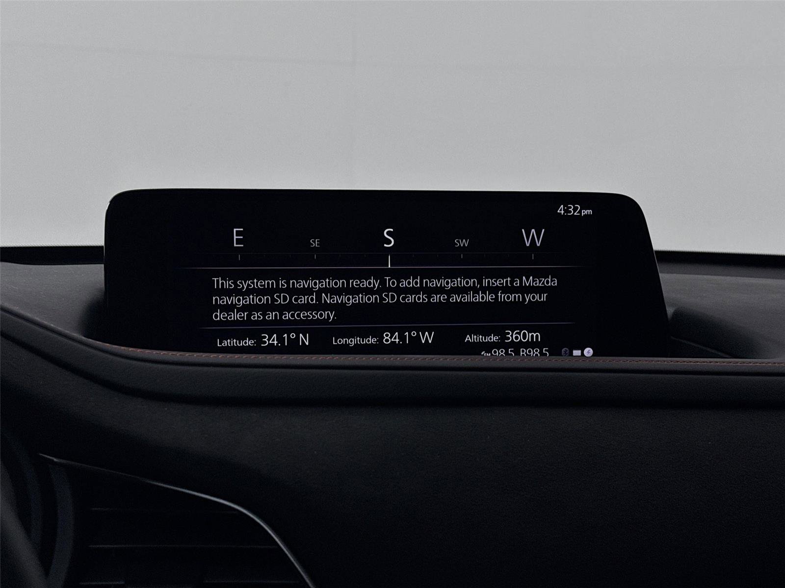 New 2025 MAZDA CX-30 Carbon image 25