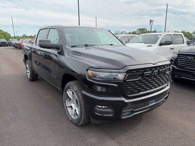 New 2026 RAM 1500 Express AWD/4WD image 2