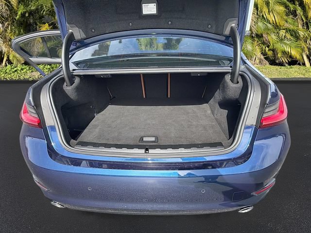 Used 2021 BMW 330e w/ Premium Package RWD image 28