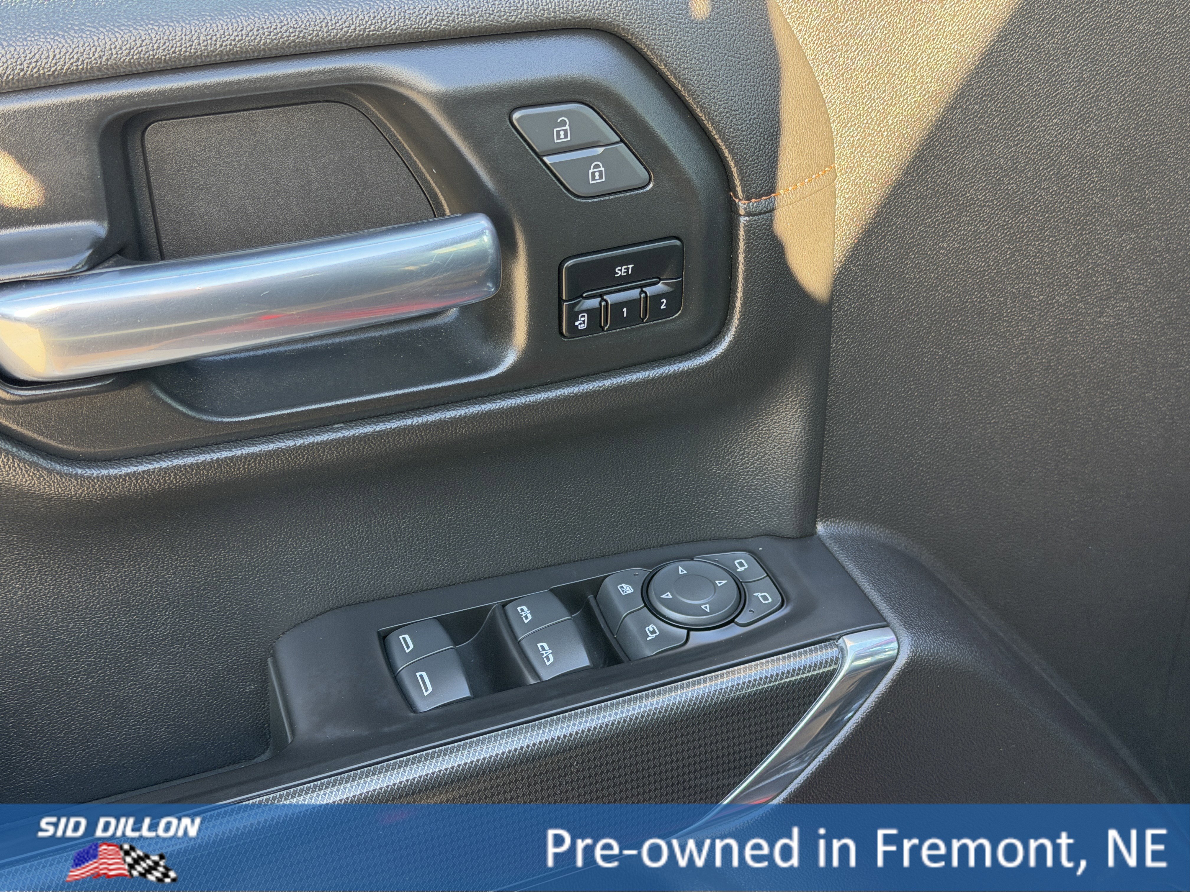 Used 2020 GMC Sierra 1500 AT4 w/ AT4 Premium Package AWD/4WD image 17