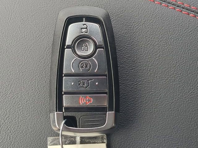 New 2025 Ford Explorer ST-Line w/ Premium Package image 17