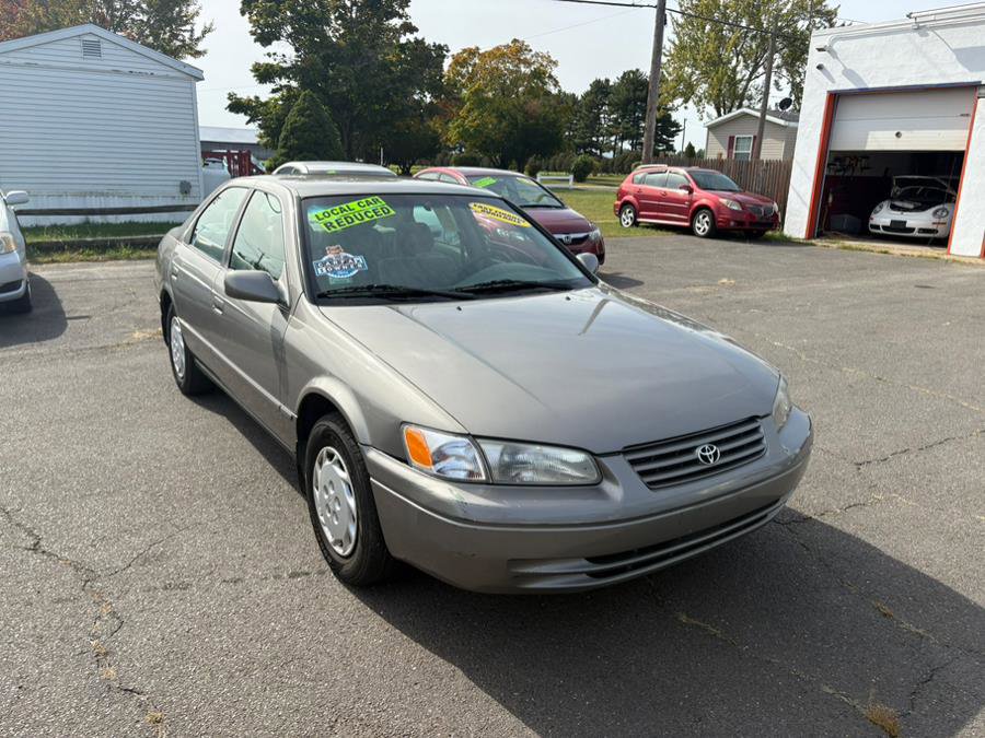 Used 1998 Toyota Camry LE
