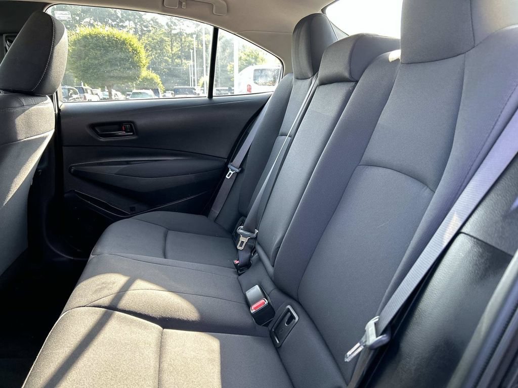 Used 2024 Toyota Corolla LE FWD image 12
