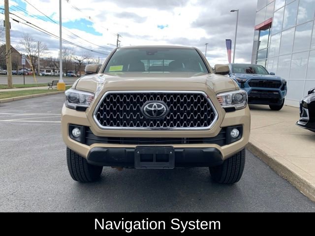 Used 2019 Toyota Tacoma TRD Off-Road w/ Technology Package image 9