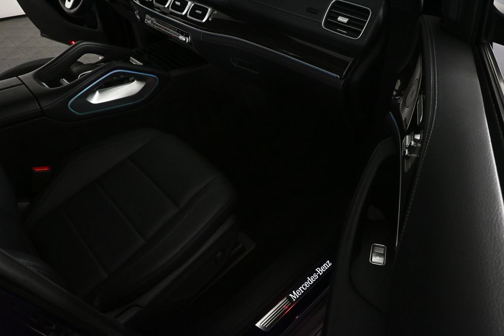 Certified 2022 Mercedes-Benz GLS 450 4MATIC image 22