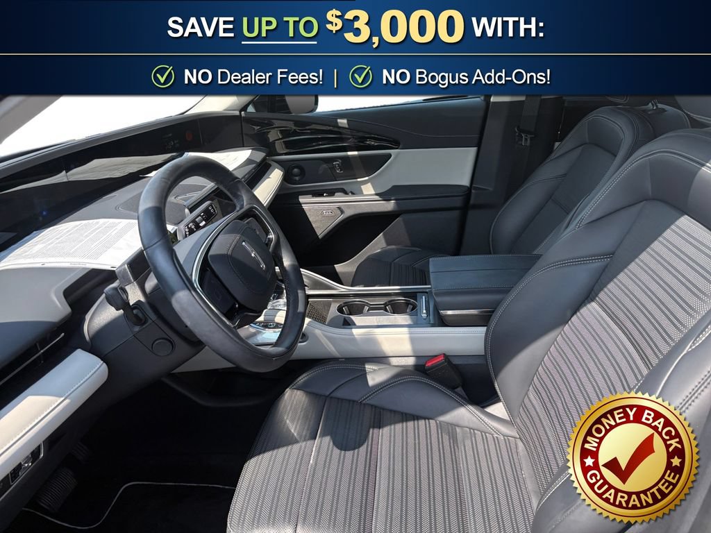 Used 2025 Lincoln Nautilus Reserve AWD/4WD image 14