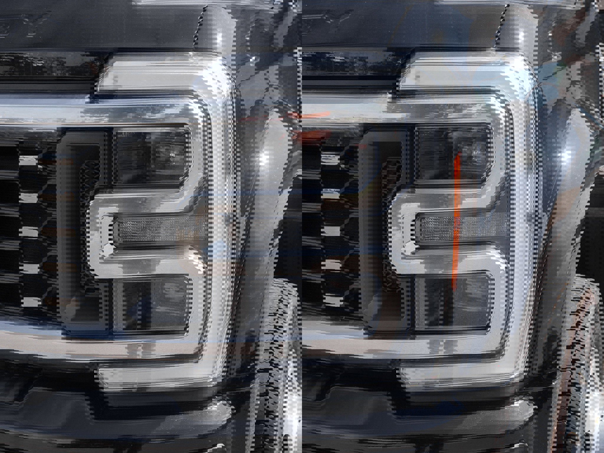 Used 2025 Ford F450 Platinum image 10