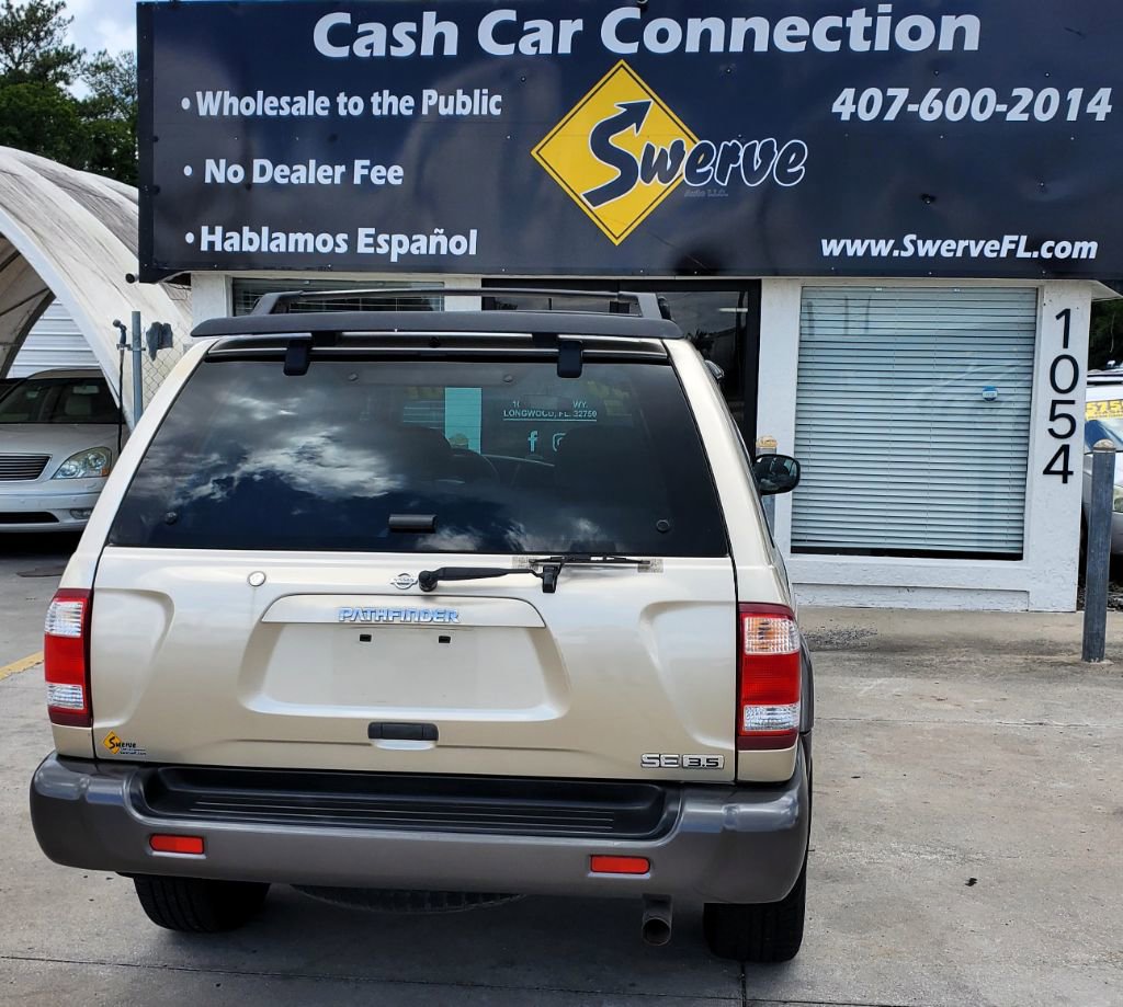 Used 2001 Nissan Pathfinder SE RWD image 11