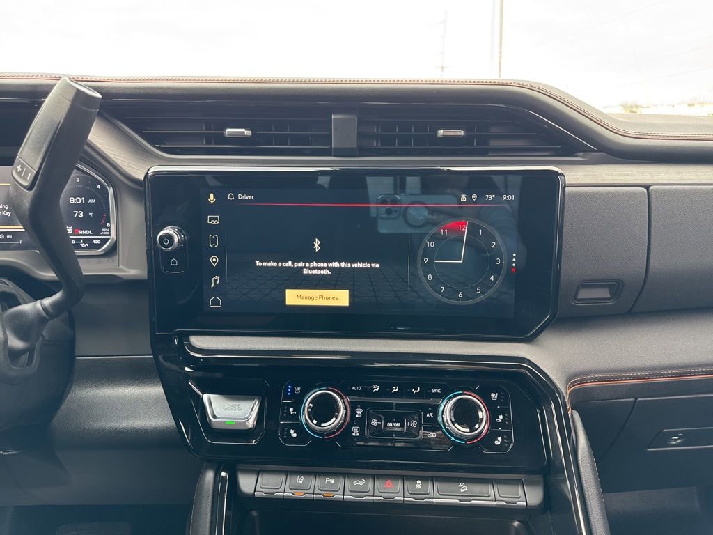 Used 2025 GMC Sierra 2500 AT4 w/ AT4 Premium Plus Package image 21