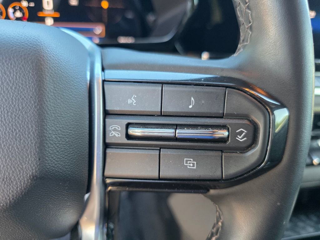 Certified 2024 Chevrolet Colorado ZR2 AWD/4WD image 25