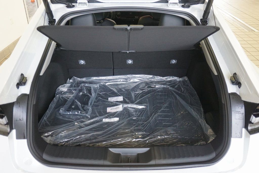 New 2026 Toyota Prius Plug-In Hybrid FWD image 21