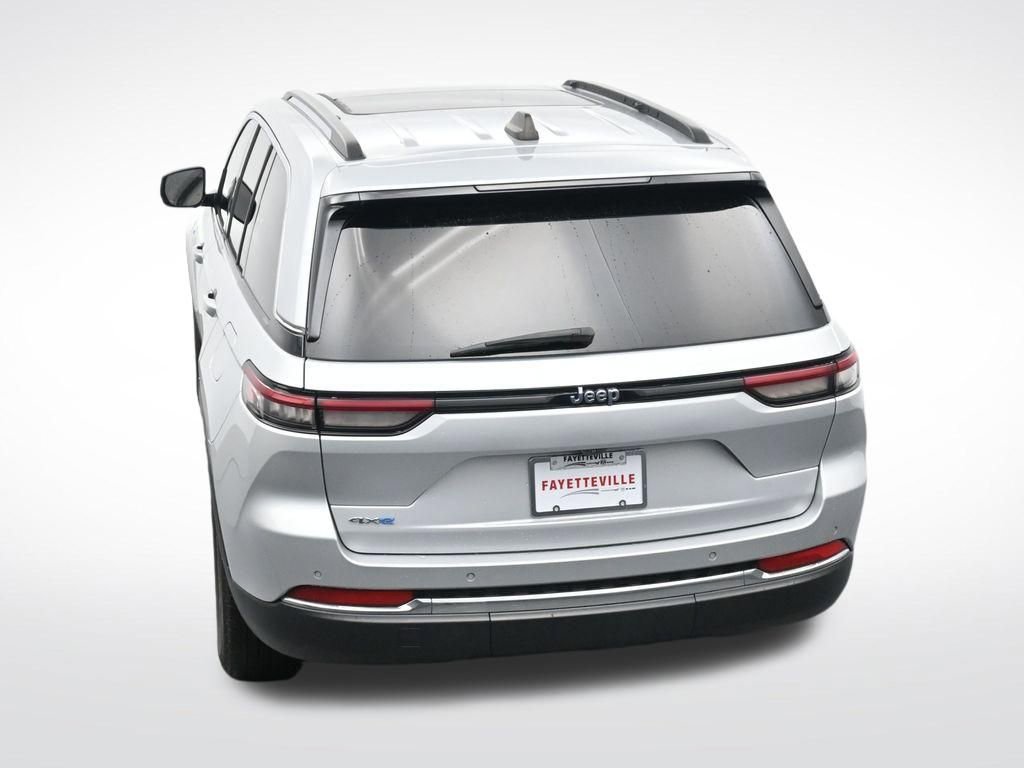 Used 2023 Jeep Grand Cherokee 4WD 4xe image 28