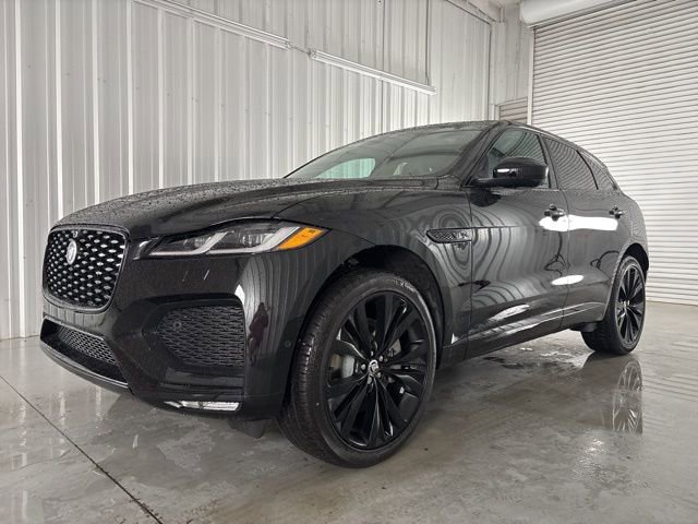 Used 2026 Jaguar F-PACE R-Dynamic S image 2