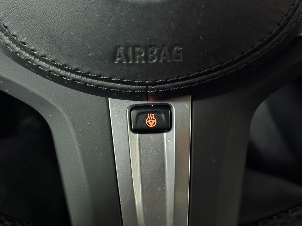 Used 2022 BMW 530i xDrive w/ M Sport Package image 21