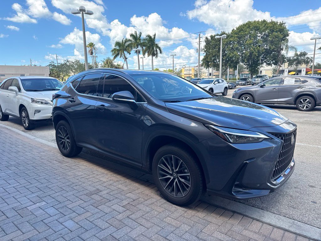 Used 2024 Lexus NX 350h AWD image 2