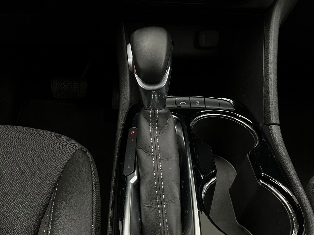 Used 2025 Buick Encore GX Preferred image 22