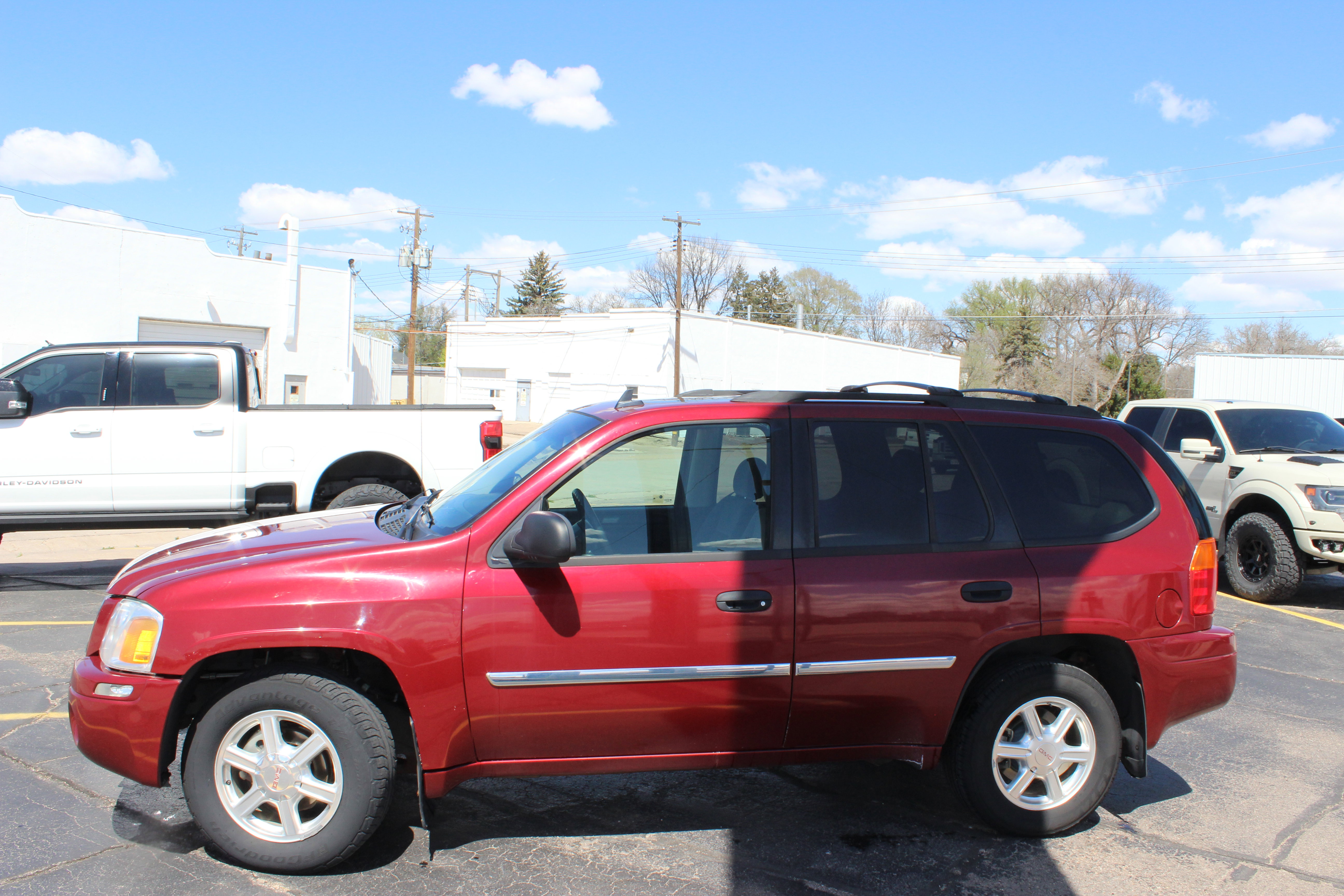 Used 2009 GMC Envoy SLE w/ Sun And Sound Package AWD/4WD image 4