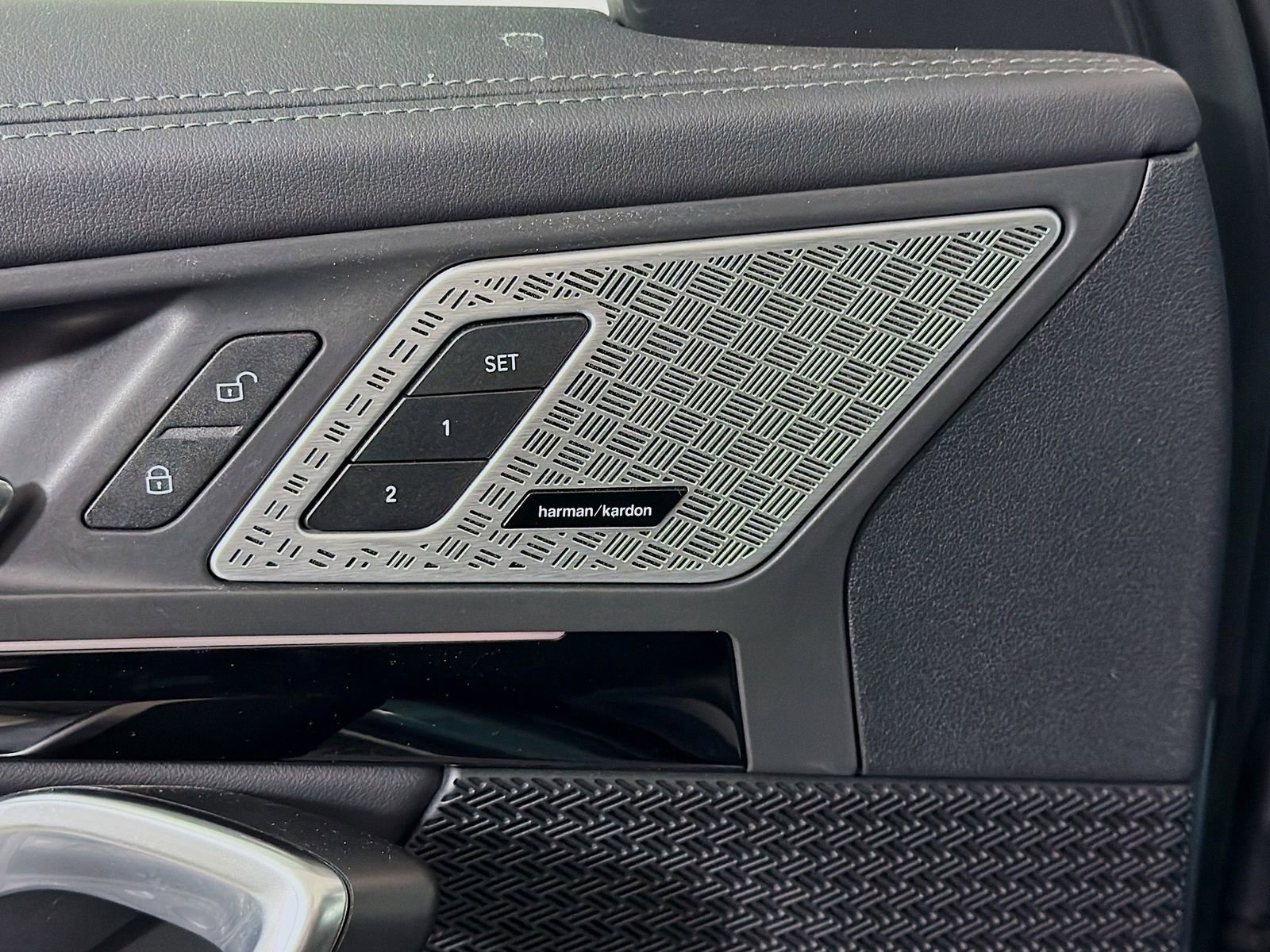 Used 2025 BMW X1 xDrive28i image 21