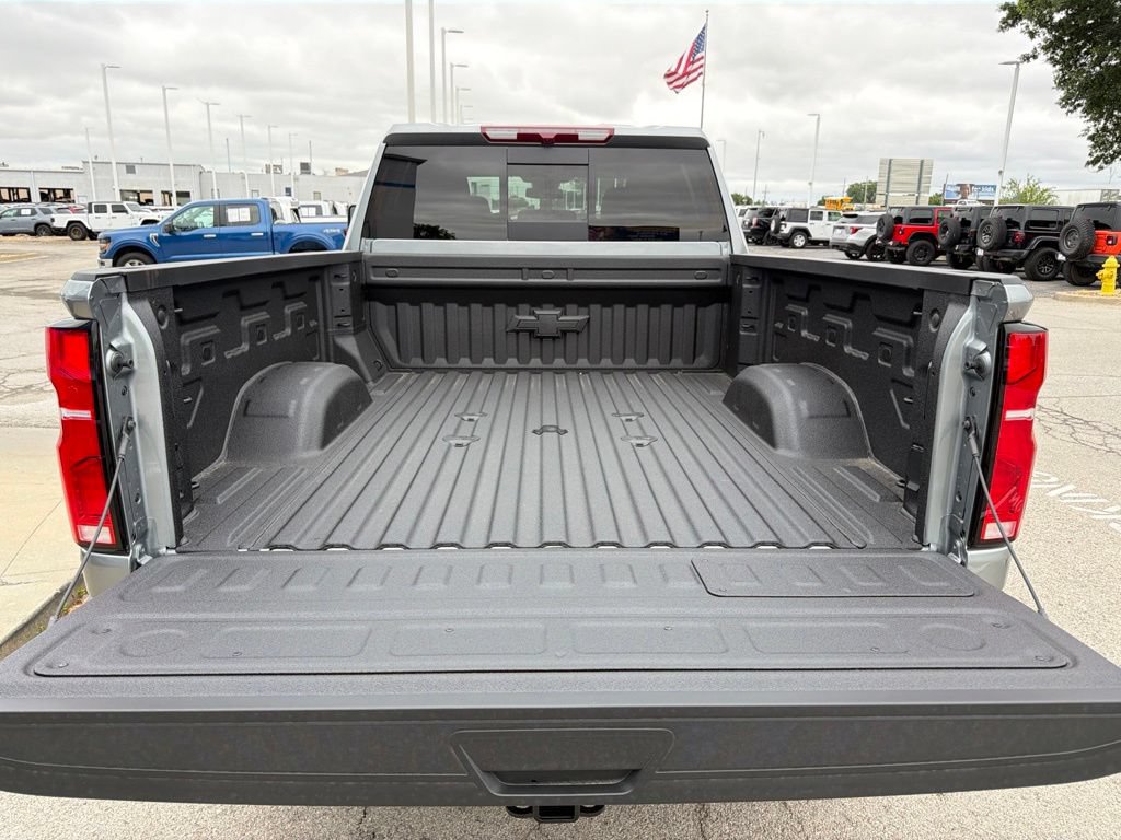 New 2026 Chevrolet Silverado 2500 LTZ w/ Trail Boss Package AWD/4WD image 15