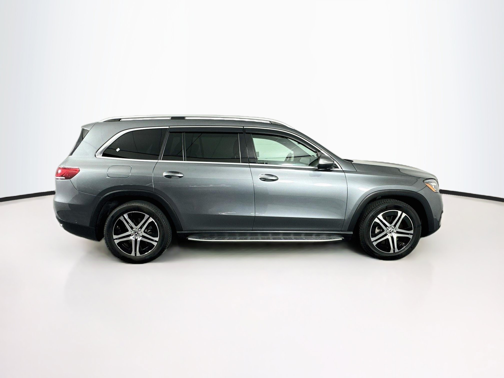 Used 2020 Mercedes-Benz GLS 450 4MATIC image 10