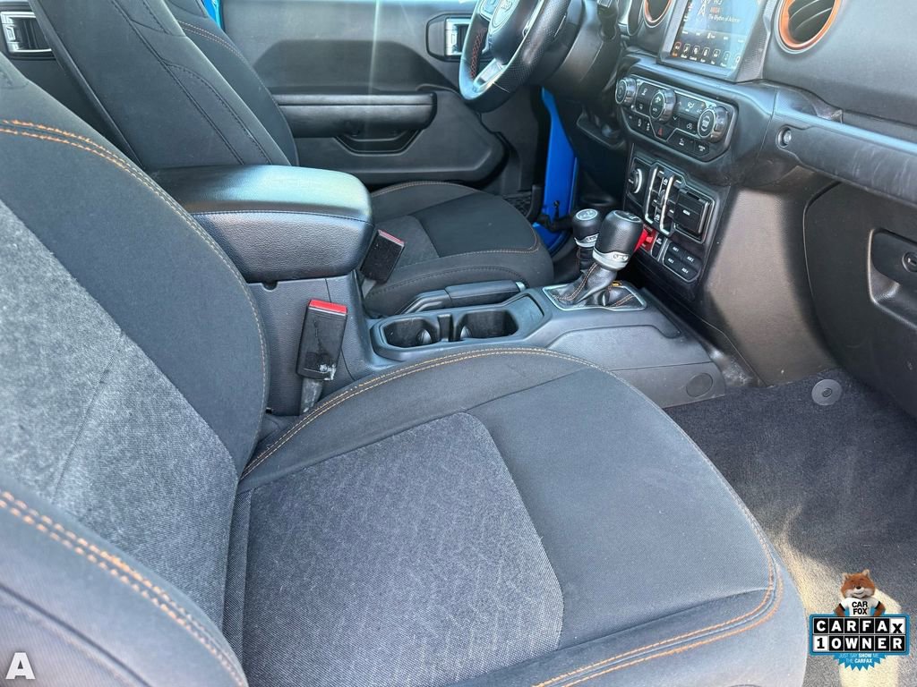 Certified 2022 Jeep Gladiator Mojave w/ LED Lighting Group image 29