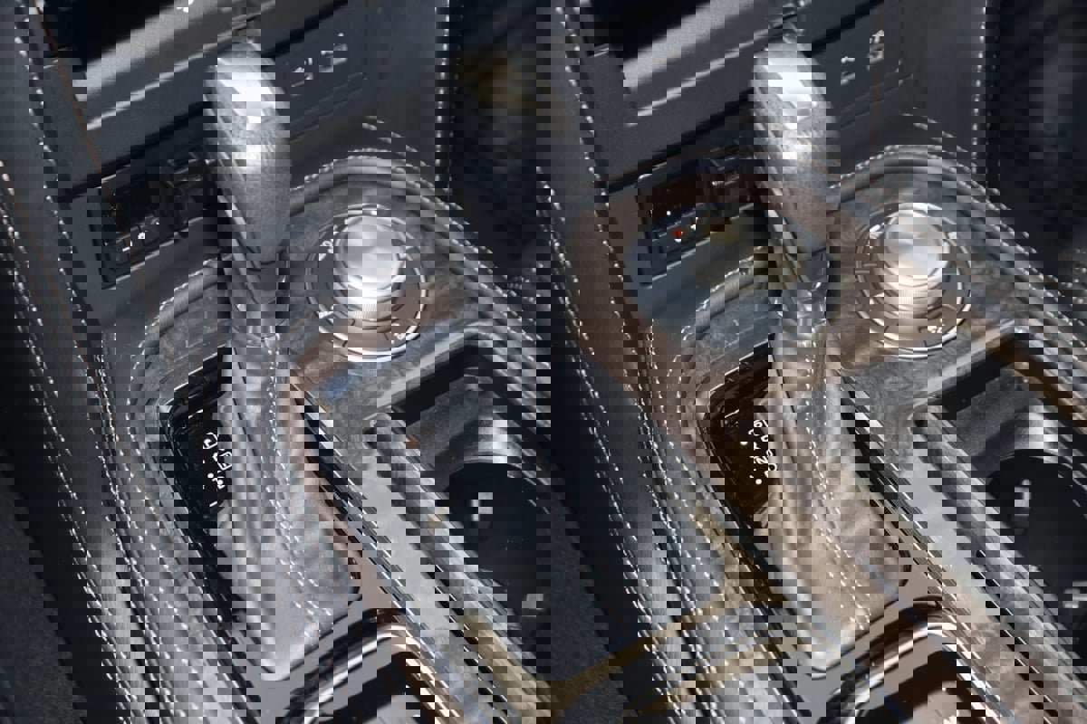 Used 2024 Nissan Armada Platinum w/ Captain's Chairs Package image 7