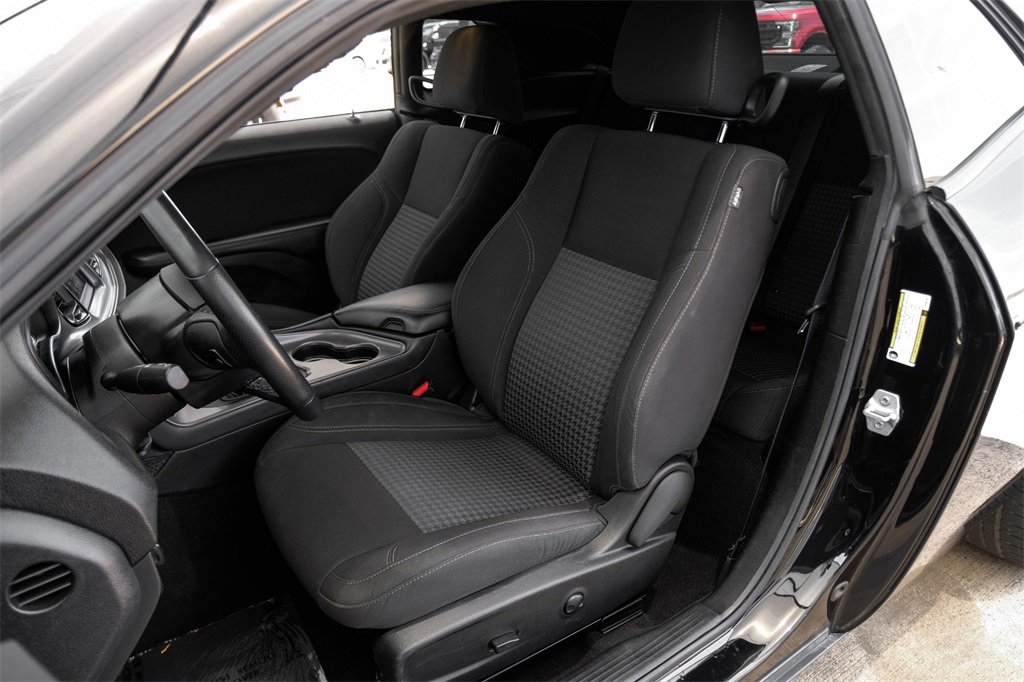 Used 2023 Dodge Challenger SXT w/ Blacktop Package image 3