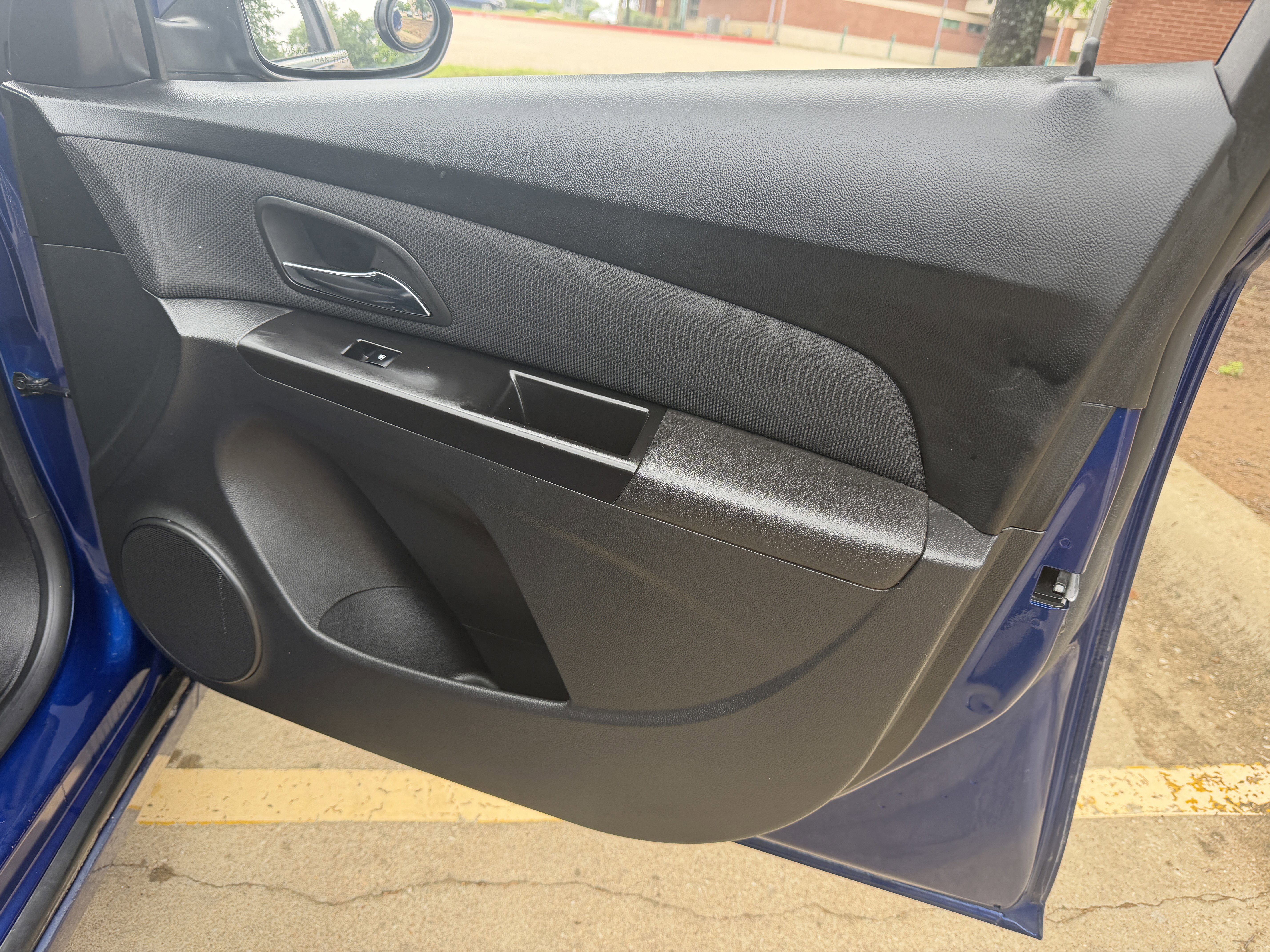 Used 2012 Chevrolet Cruze Eco FWD image 9