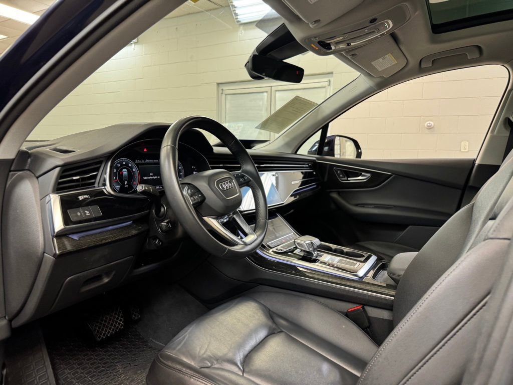 Used 2022 Audi Q7 3.0T Premium AWD/4WD image 14