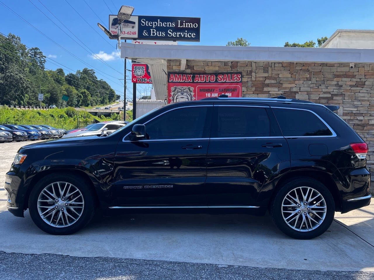 Used 2018 Jeep Grand Cherokee Summit image 3