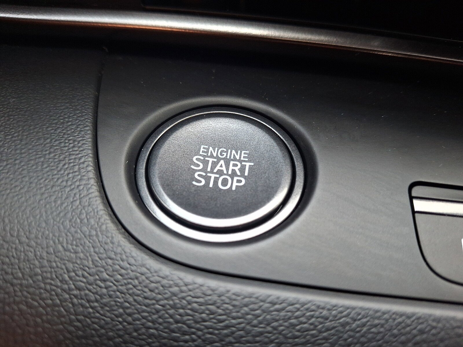 Certified 2023 Hyundai Elantra N Line FWD image 24