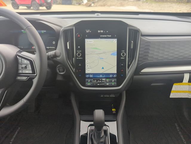 Certified 2025 Subaru Forester Premium AWD/4WD image 19