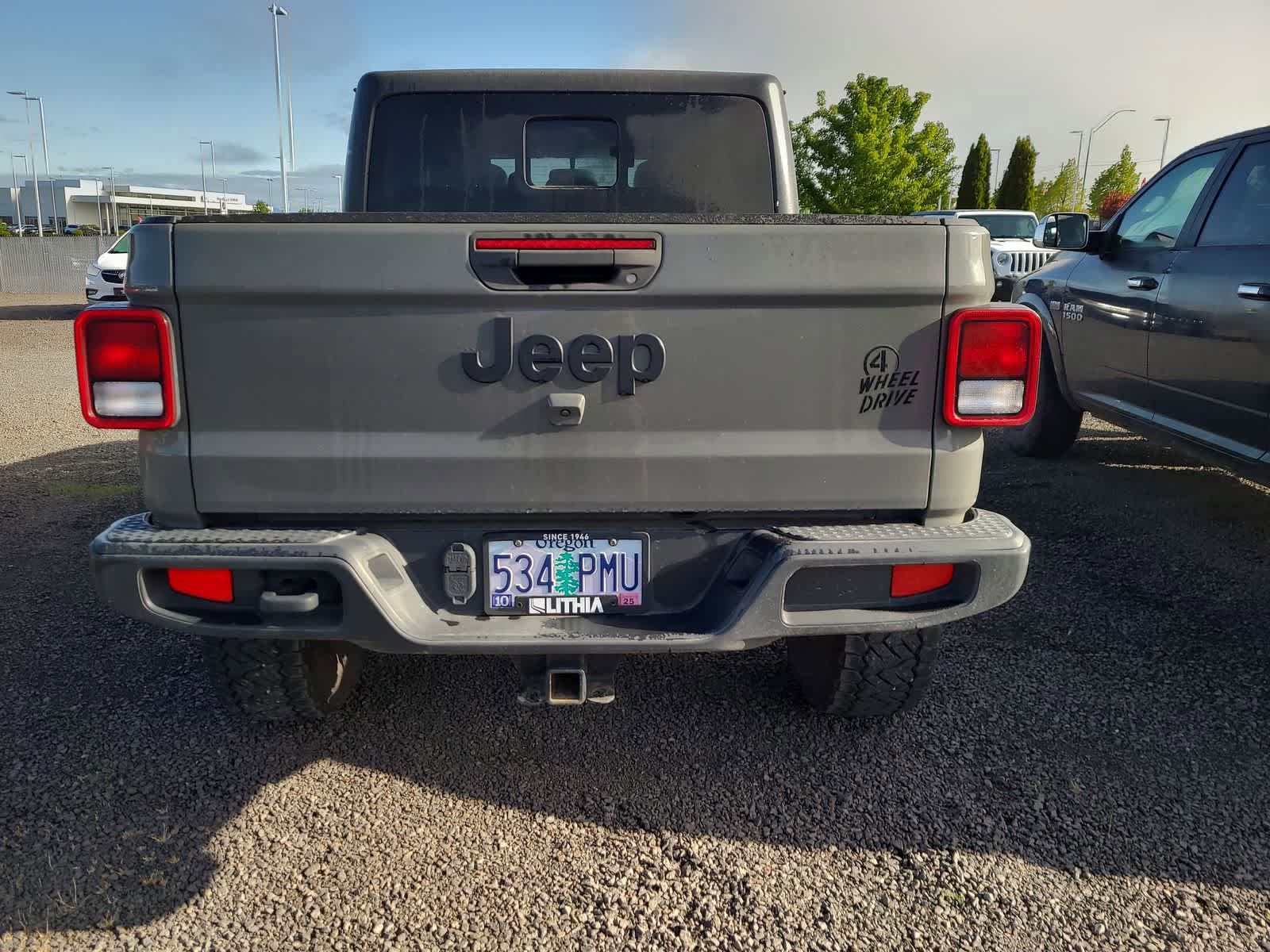 Certified 2021 Jeep Gladiator Sport AWD/4WD image 12