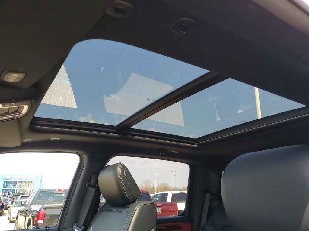 Used 2020 RAM 1500 Rebel w/ Leather & Sound Group w/ 2_W AWD/4WD image 6