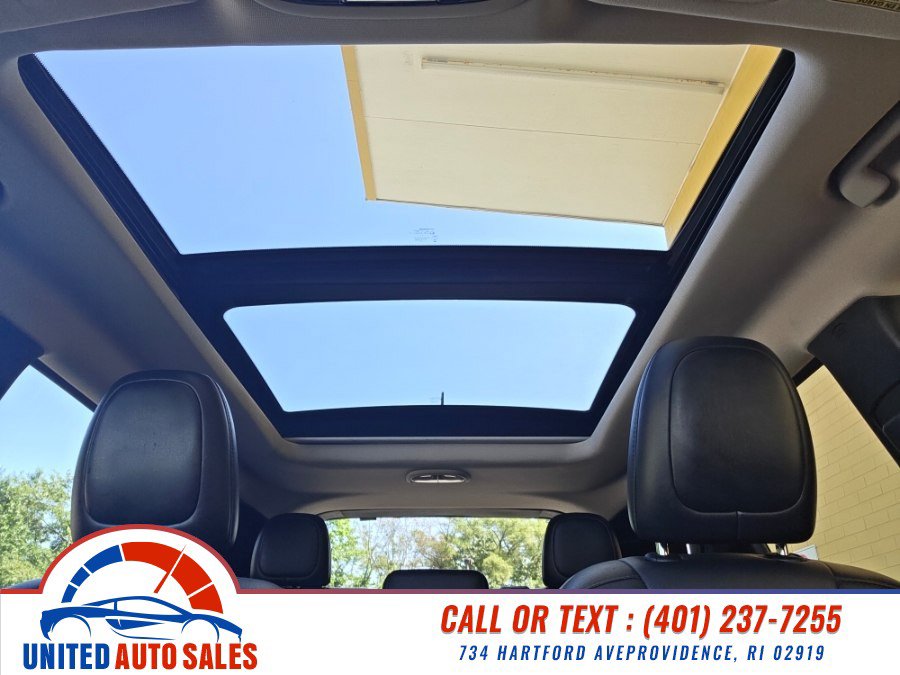 Used 2016 Jeep Cherokee Limited AWD/4WD image 21