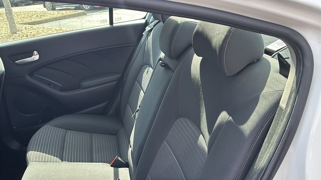 Used 2018 Kia Forte LX w/ LX Popular Package image 30