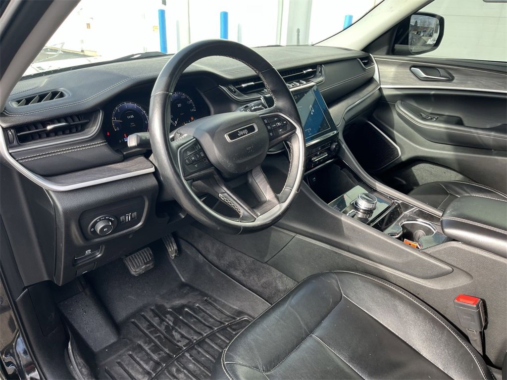 Used 2021 Jeep Grand Cherokee L Limited image 10