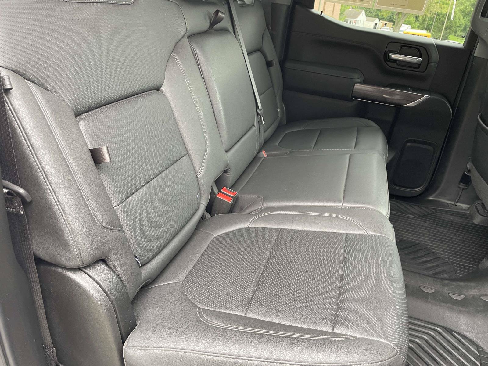 Certified 2022 Chevrolet Silverado 1500 LTZ w/ LTZ Premium Package AWD/4WD image 20