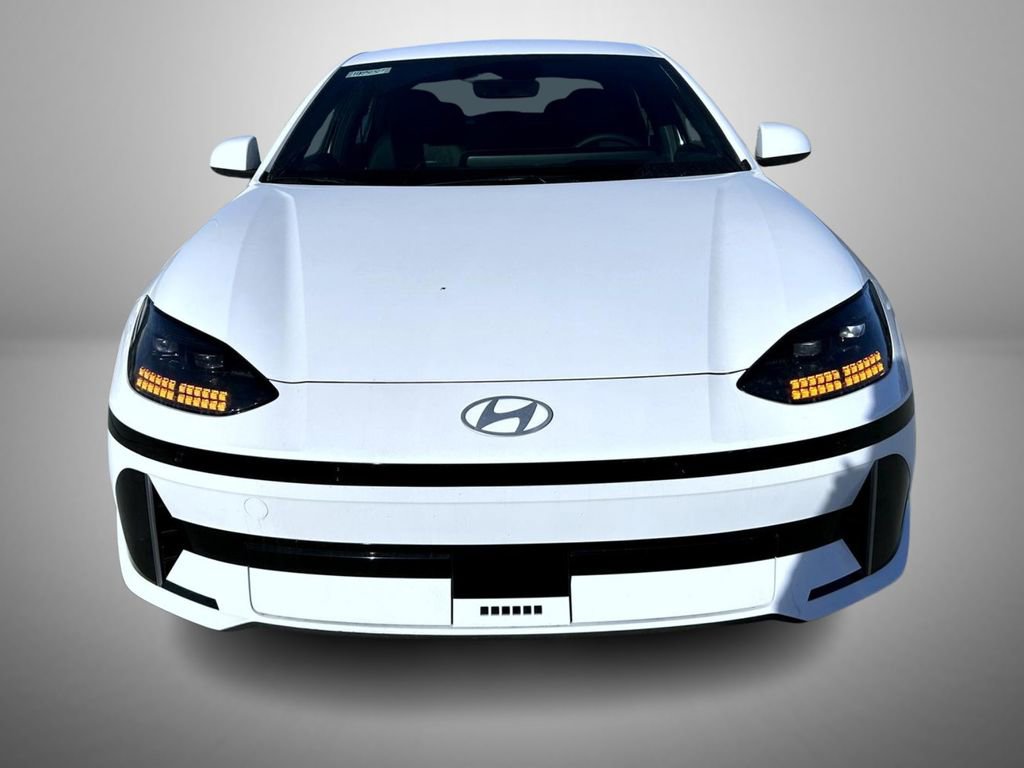 New 2025 Hyundai Ioniq 6 SEL image 2
