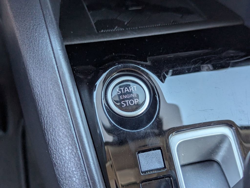 Used 2024 Nissan Versa SV image 17