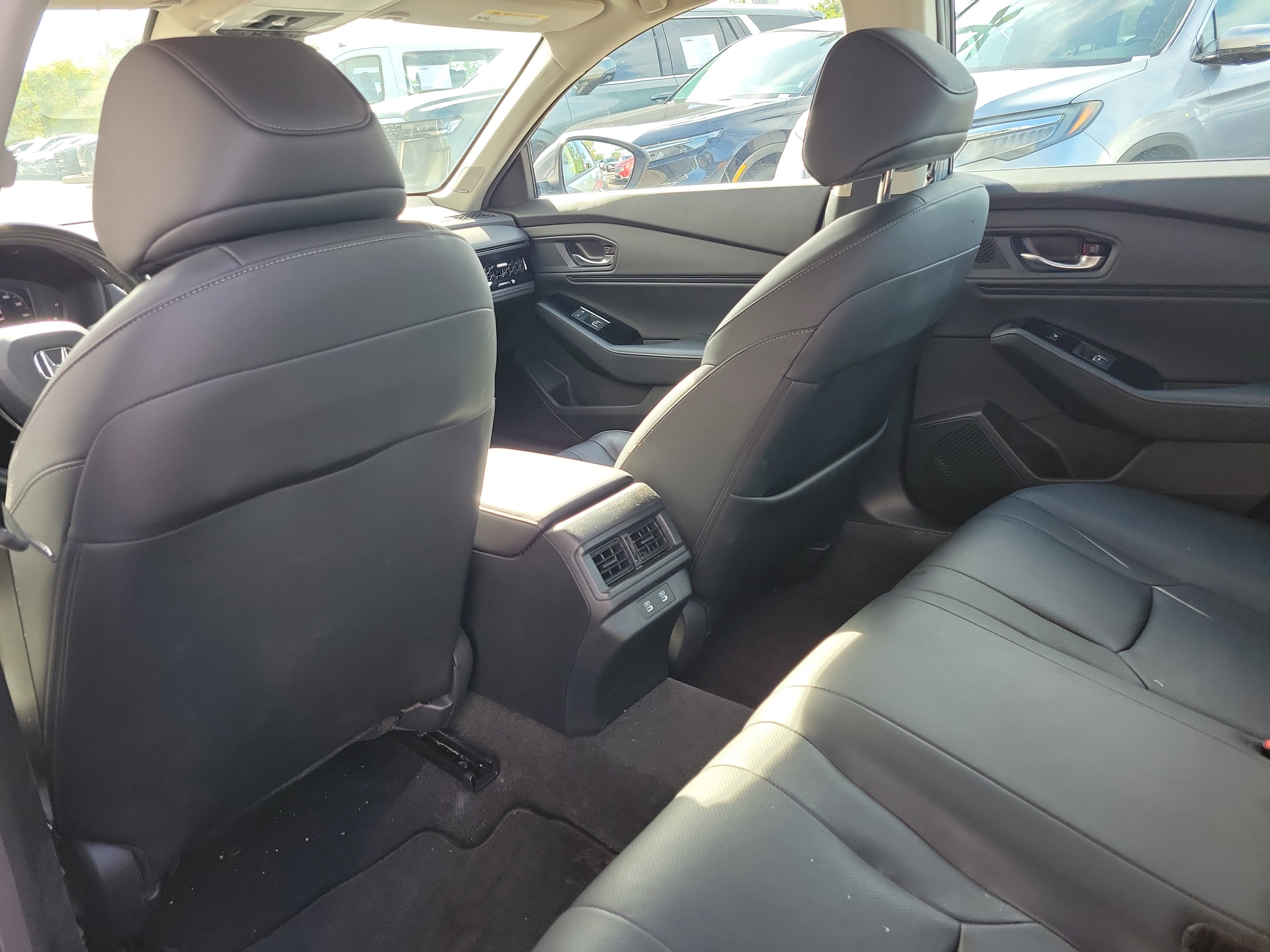 Used 2023 Honda Accord Touring image 14