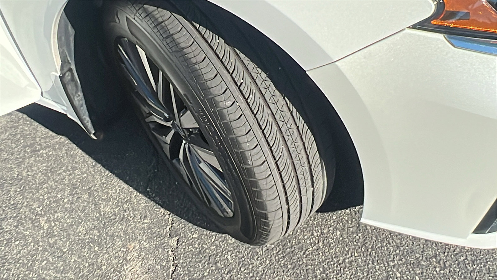 Used 2023 Nissan Altima 2.5 SV w/ SV Premium Package image 10