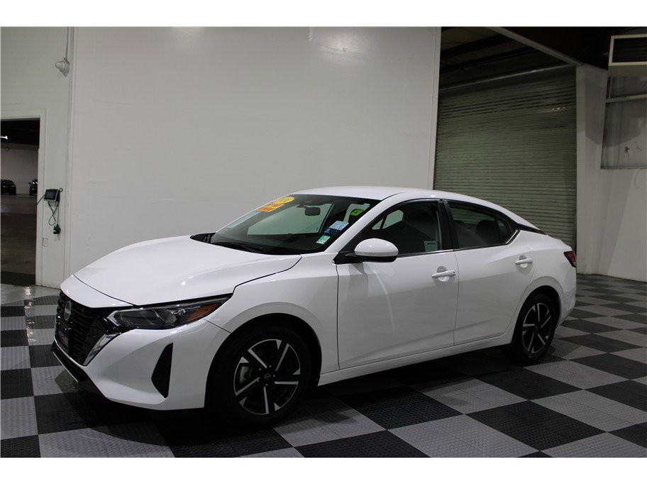 Used 2024 Nissan Sentra SV image 7