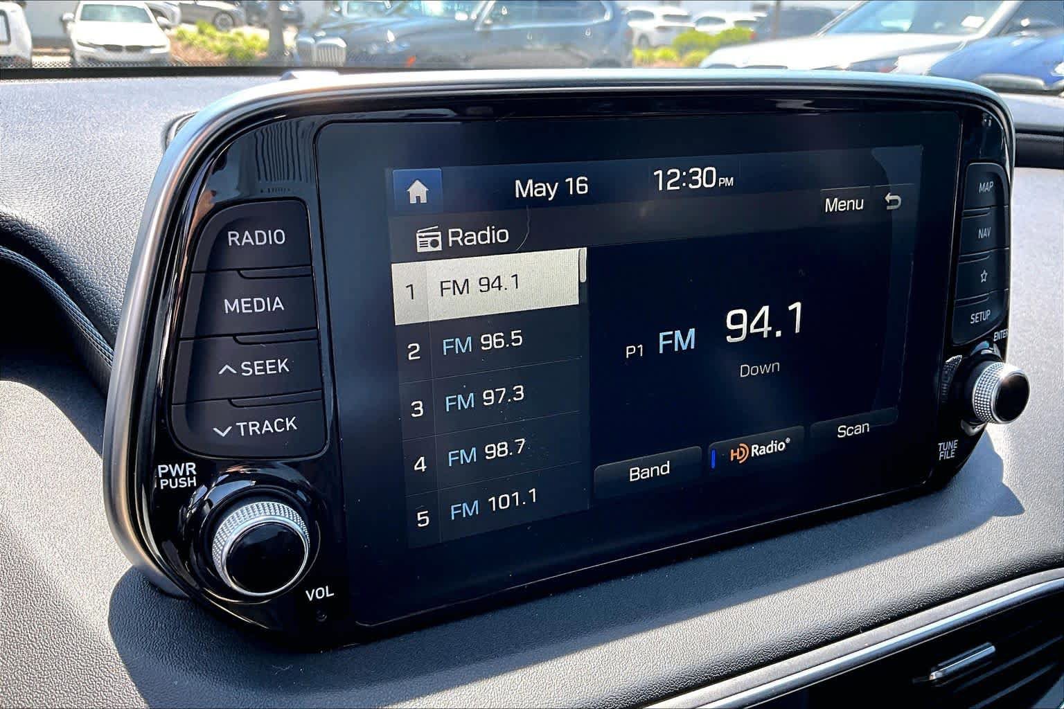 Used 2020 Hyundai Santa Fe Limited FWD image 36