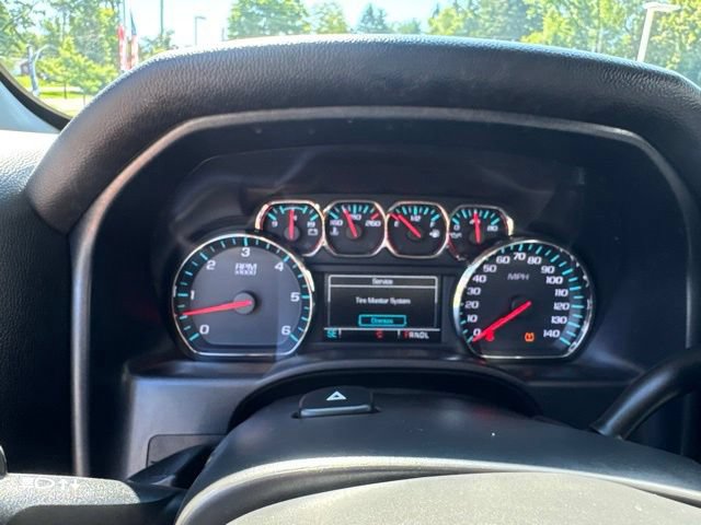 Used 2018 Chevrolet Silverado 1500 LT w/ All Star Edition AWD/4WD image 27