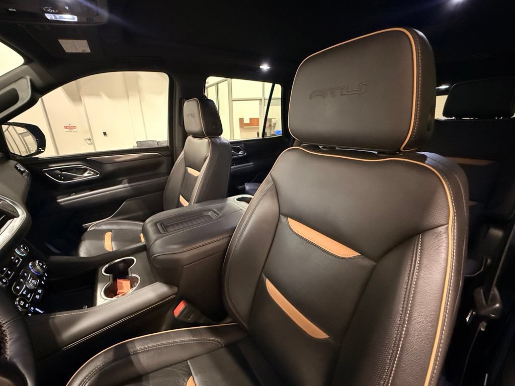 Used 2024 GMC Yukon AT4 w/ AT4 Premium Plus Package AWD/4WD image 20