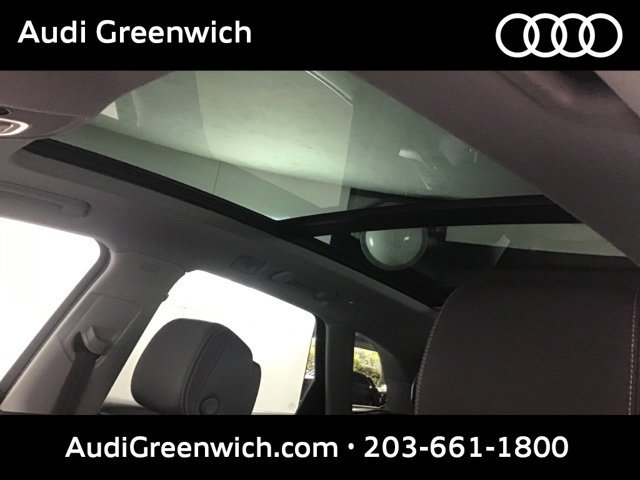Used 2023 Audi Q5 2.0T Premium w/ Convenience Package AWD/4WD image 16